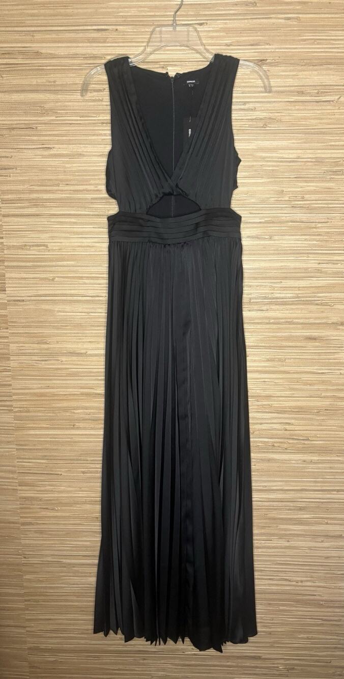 Express Satin Pleated V-Neck Cutout Maxi Dress Pockets NWT Black Sz XS